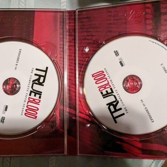 True Blood: The Complete Fifth Season (DVD, 2013, 5-Disc Set) - Picture 10 of 10